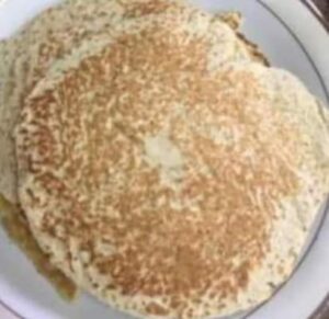 خبز الكيتو بدقيق اللوز